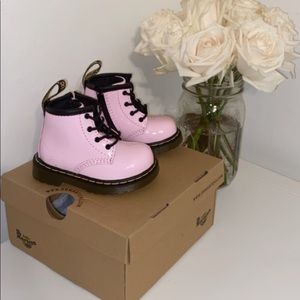 Toddler dr martens